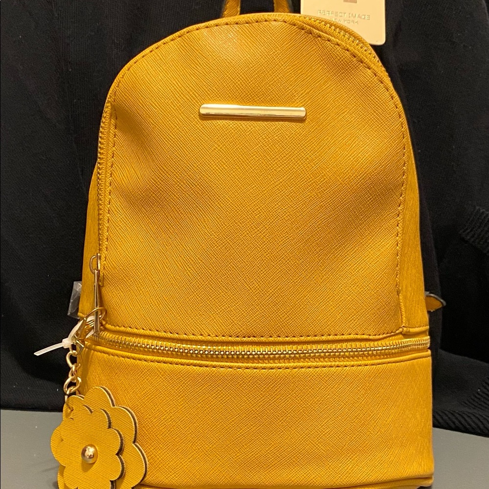 Perfect Image New York Mustard Faux Leather